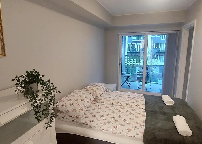 아파트 Bergen City Apartment
